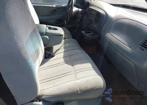 1998 Ford F-150 Lariat/Standard/Xl/Xlt из США, поврежденный, VIN 1FTZX1761WNA49903